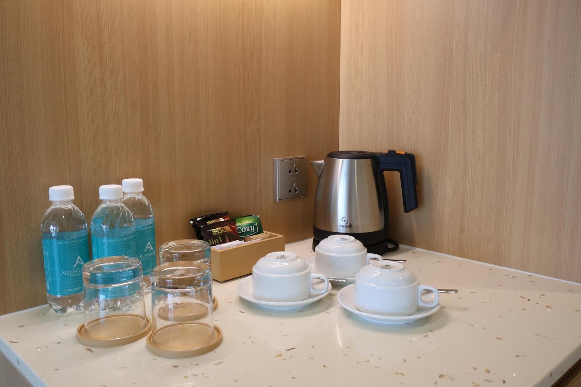 Aquamarine Beachfront Resort & Spa كام رانه المظهر الخارجي الصورة