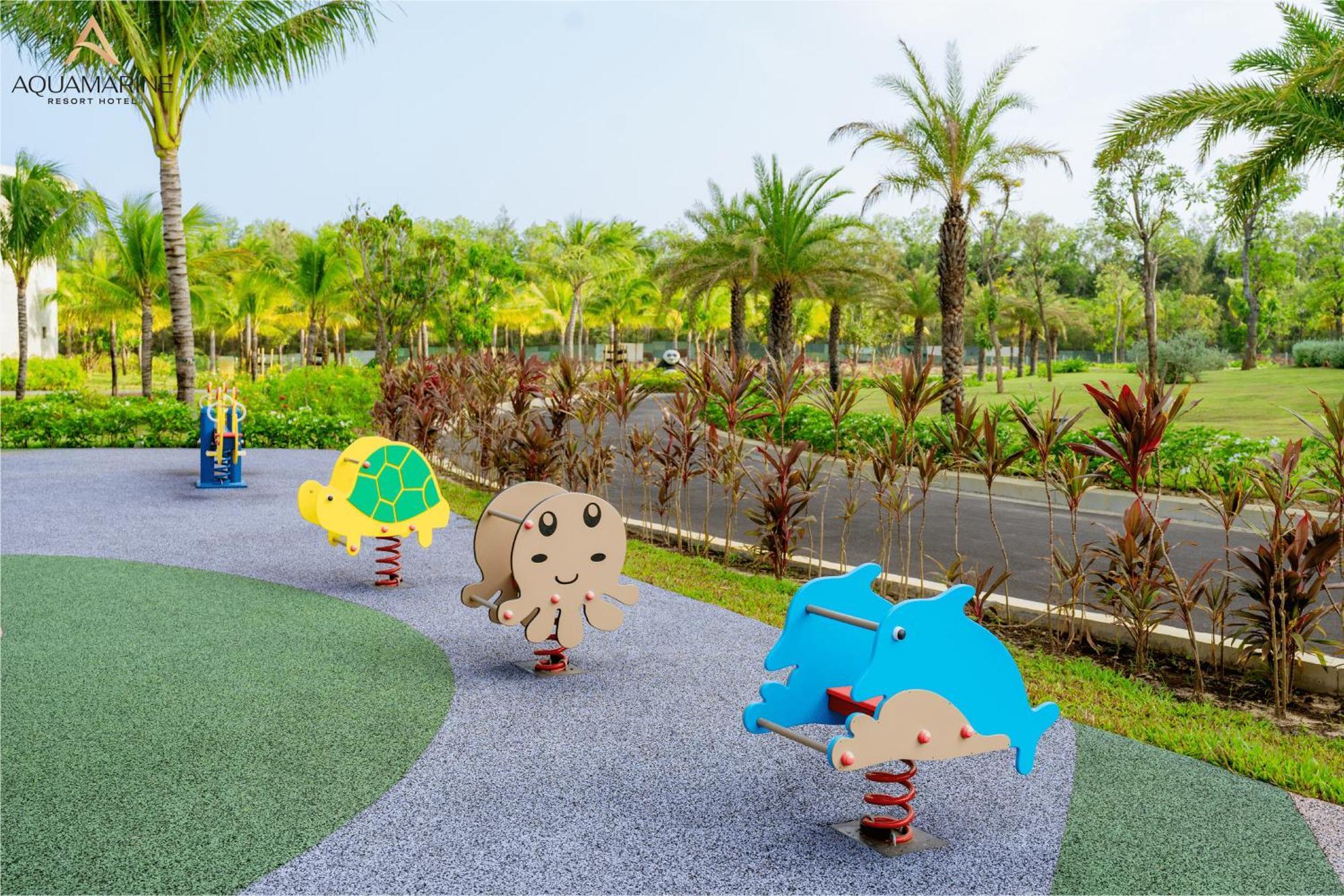 Aquamarine Beachfront Resort & Spa كام رانه المظهر الخارجي الصورة