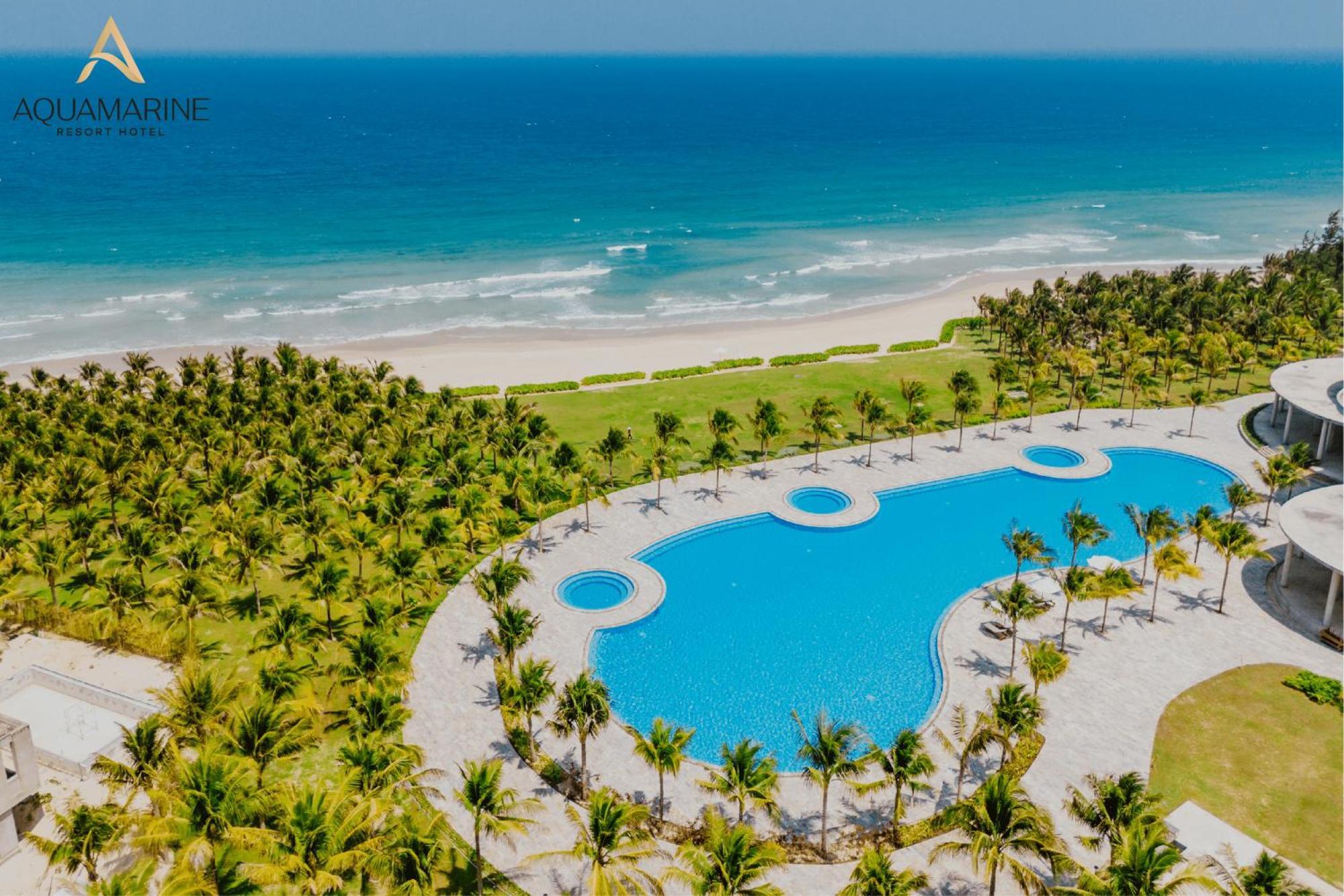 Aquamarine Beachfront Resort & Spa كام رانه المظهر الخارجي الصورة