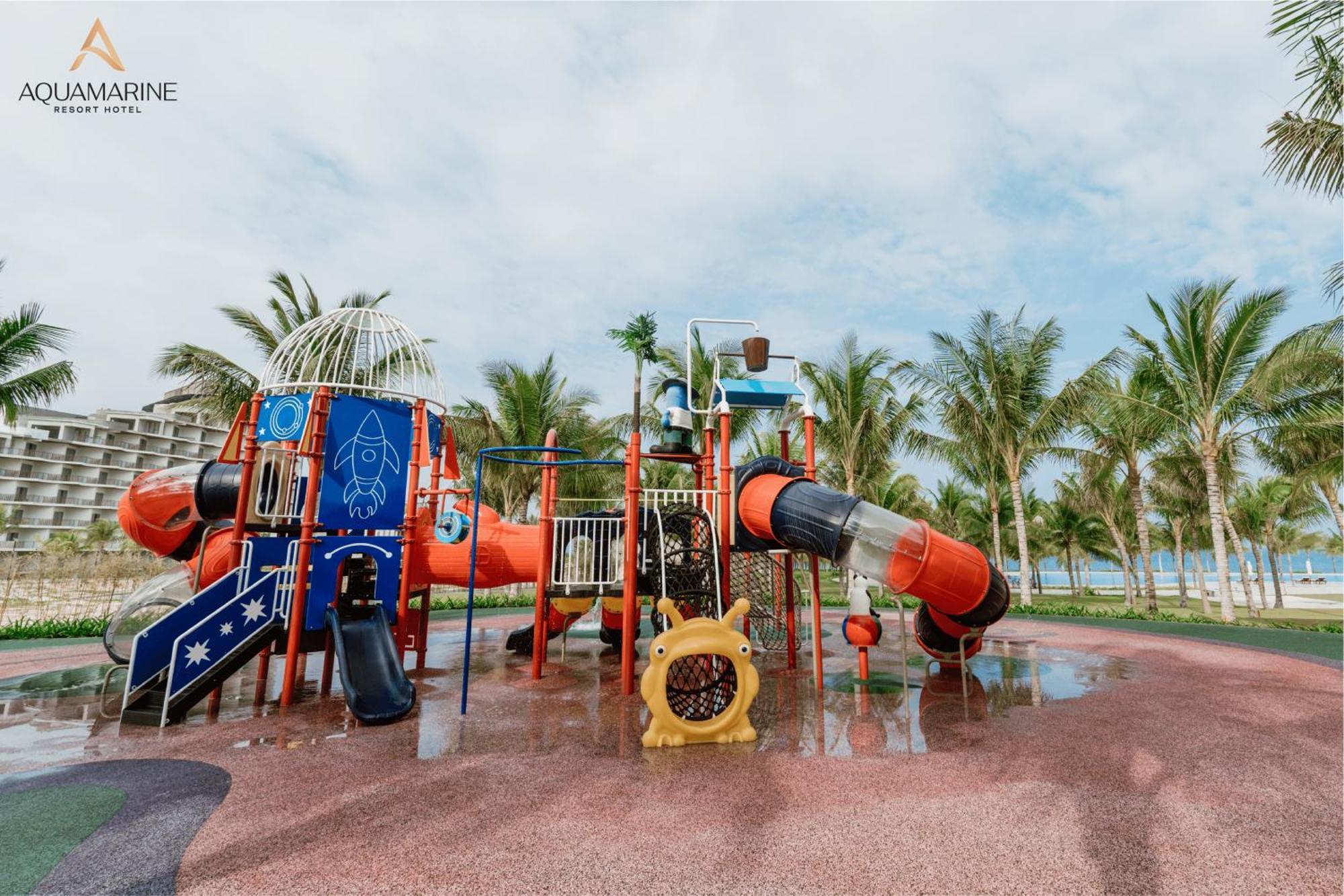 Aquamarine Beachfront Resort & Spa كام رانه المظهر الخارجي الصورة