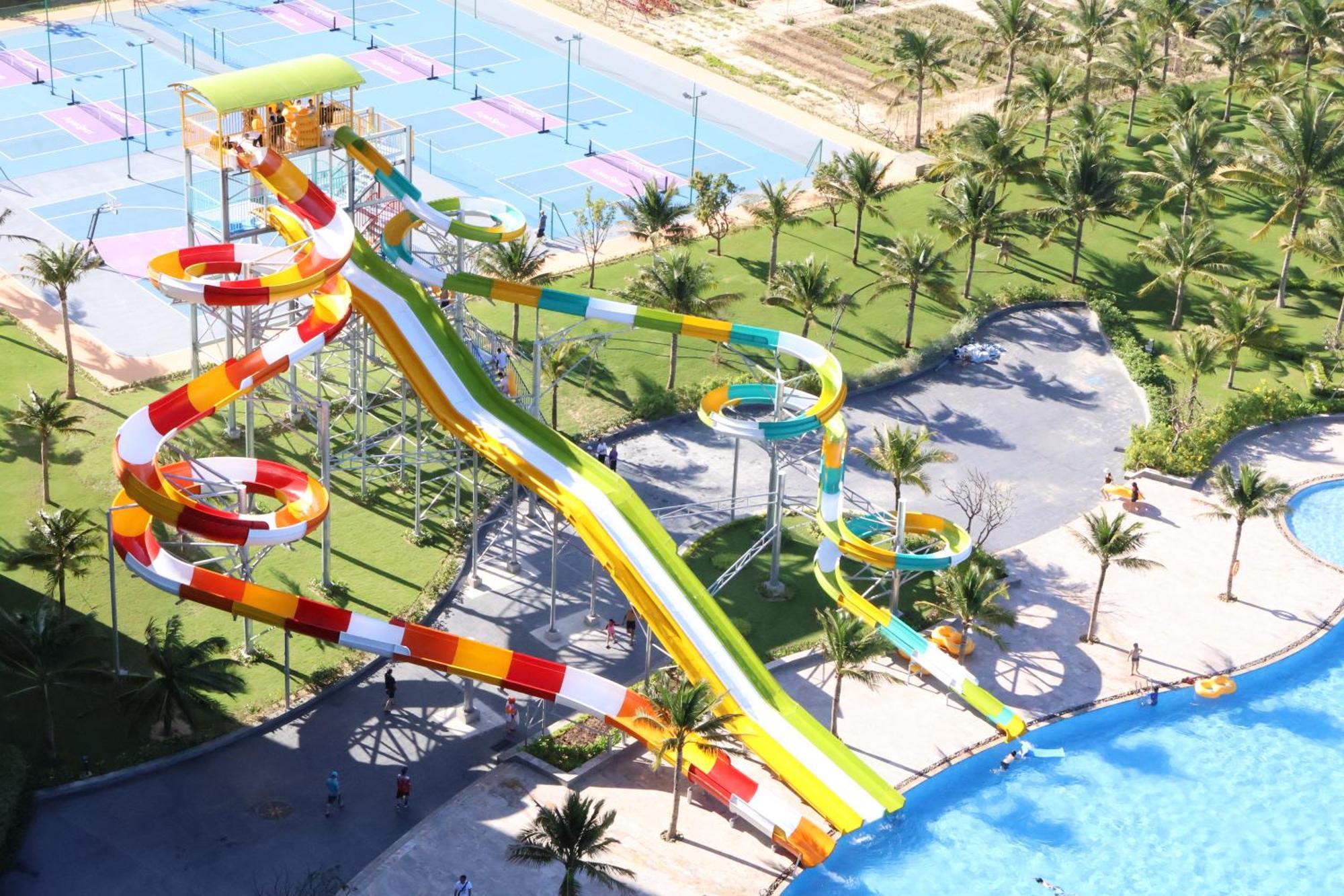Aquamarine Beachfront Resort & Spa كام رانه المظهر الخارجي الصورة