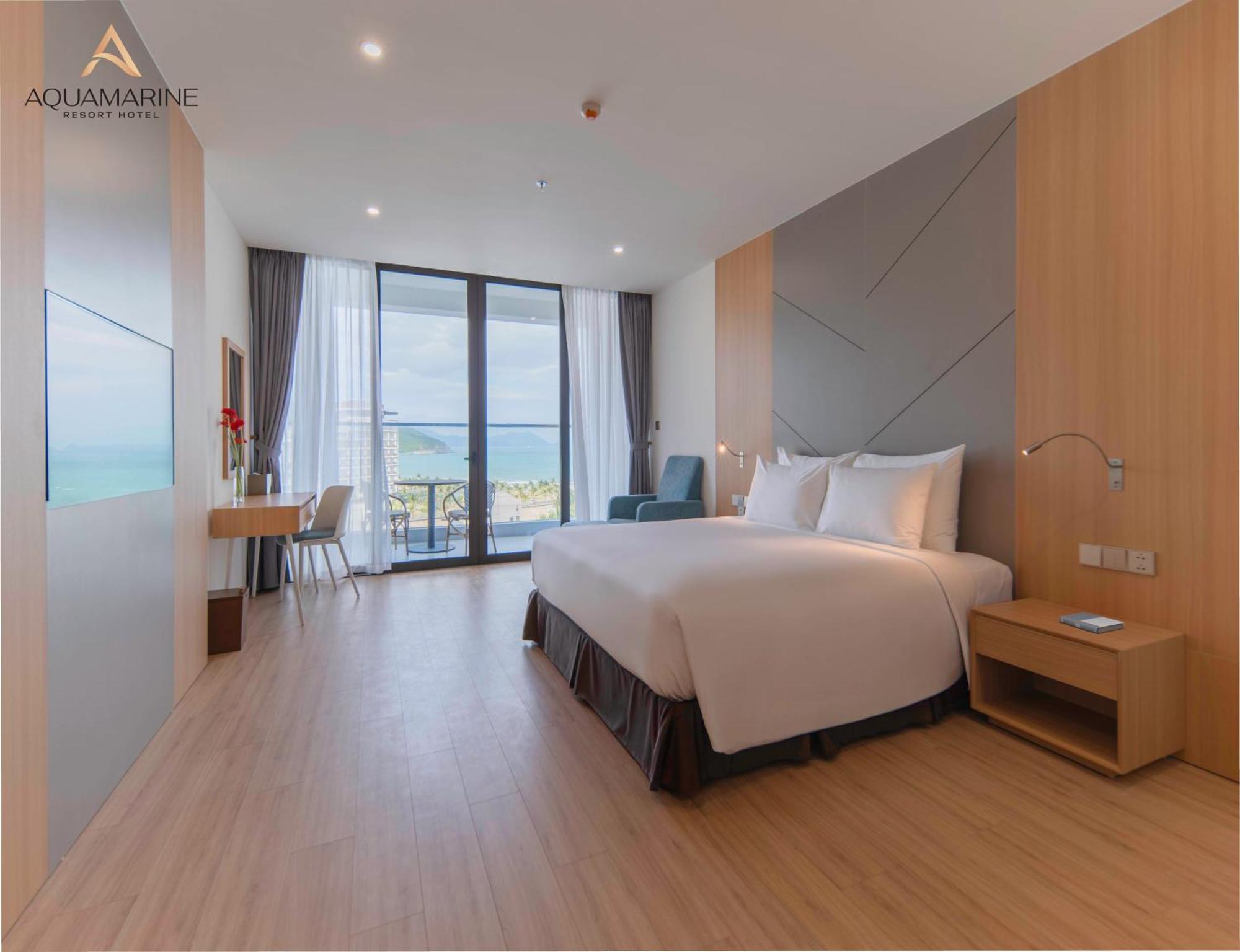 Aquamarine Beachfront Resort & Spa كام رانه المظهر الخارجي الصورة